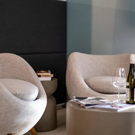 Boutie Premium, A Kalamatastay *