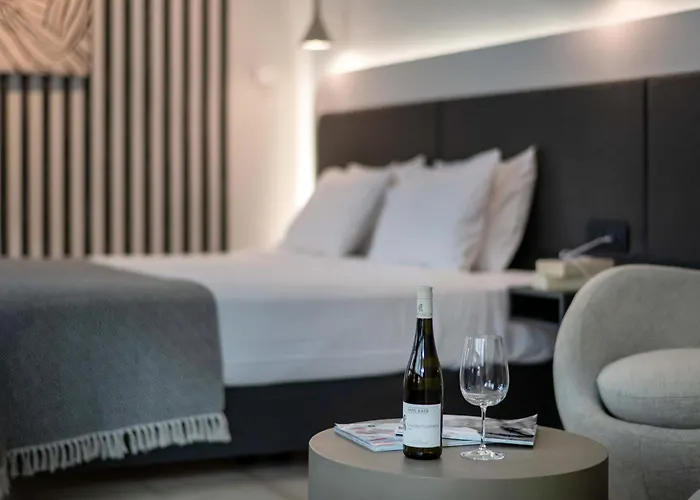 Boutie Premium, A Kalamatastay Kalamata